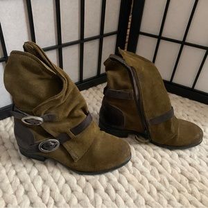 Miz Mooz ankle boots - Olive green suede - Size 6